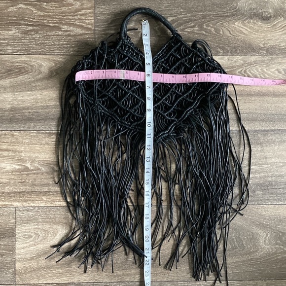 5 ⭐️’s NWT Yellow Vegan Leather Crochet Hand Bags - Picture 5 of 6